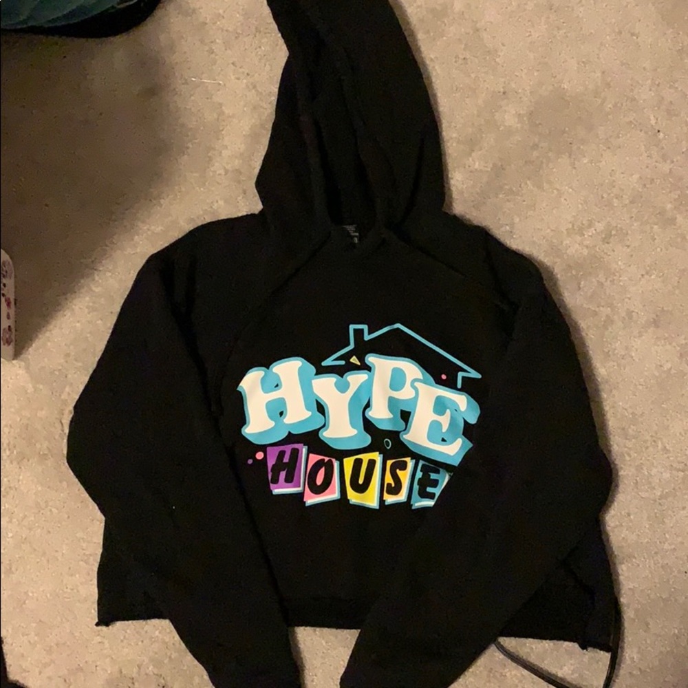Hype House cropped hoodie
